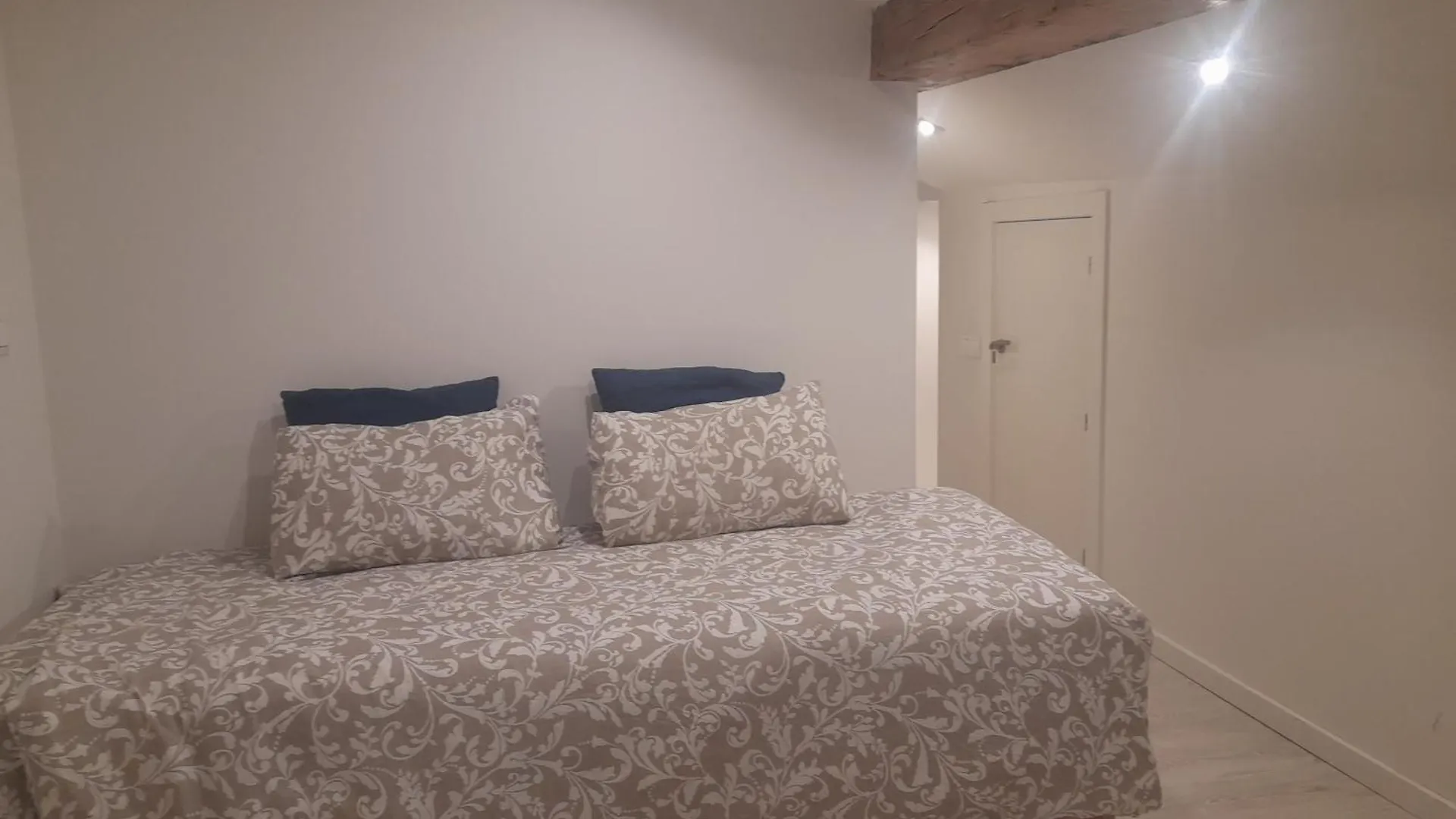 Duplex De Diseno Moderno Y Acogedor Apartment Santander 0*,